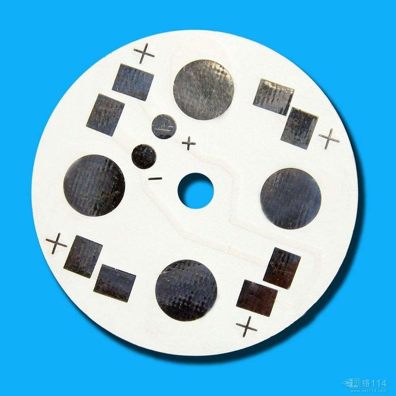 Taille de trou minimale 0,2 mm ENIG PCB métalliques personnalisés pour les applications de contrôle d'automatisation