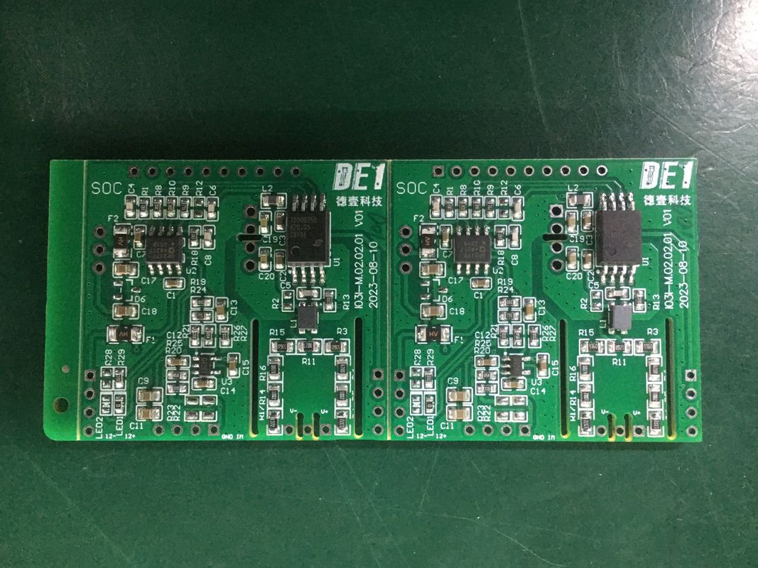 Assemblage de circuits imprimés multicouches avec matériau FR4 et épaisseur de 0,4 mm à 3 mm
