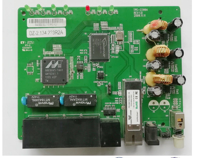 Assemblage de PCB de communication PCB rigide 2-40 couches et PCB rigide-flexible 1-10 couches pour le domaine d'application avancé en aval