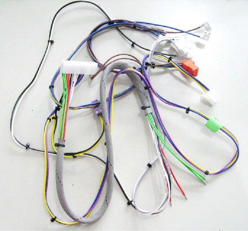 Assemblage du harnais de câble avec connecteur Molex PVC Jacket Couleurs personnalisées