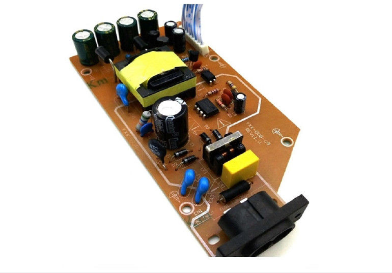 Assemblage de circuits imprimés de communication haute performance pour routeurs sans fil et stations de base