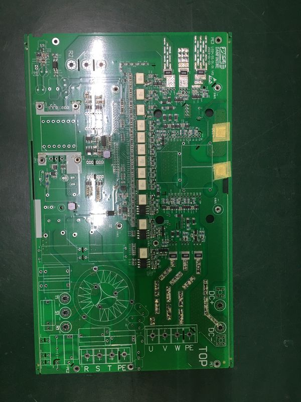 Services professionnels d'assemblage de circuits imprimés avec LW/LS min. 0,05 mm et épaisseur 0,4 mm-3 mm