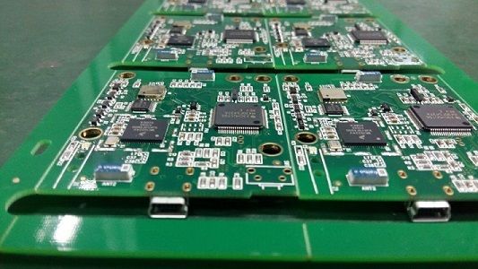 Service d'assemblage de circuits imprimés (PCB) au Cambodge pour prototypes PCBA de contrôle industriel