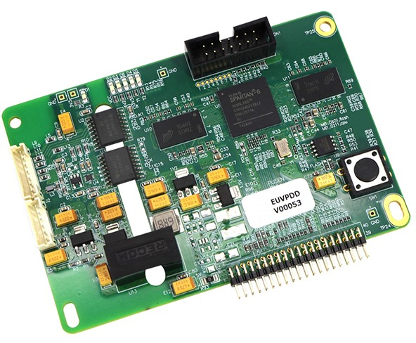 Fabricant d'assemblage de PCB en Chine et au Cambodge 0,5-6 oz de cuivre or finition de surface 4mil