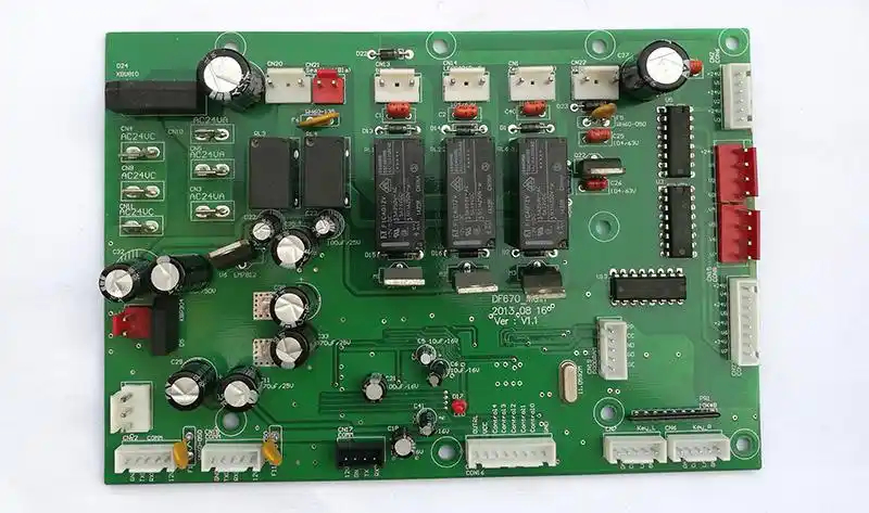 Fabricant d'assemblage de PCB en Chine et au Cambodge 0,5-6 oz de cuivre or finition de surface 4mil