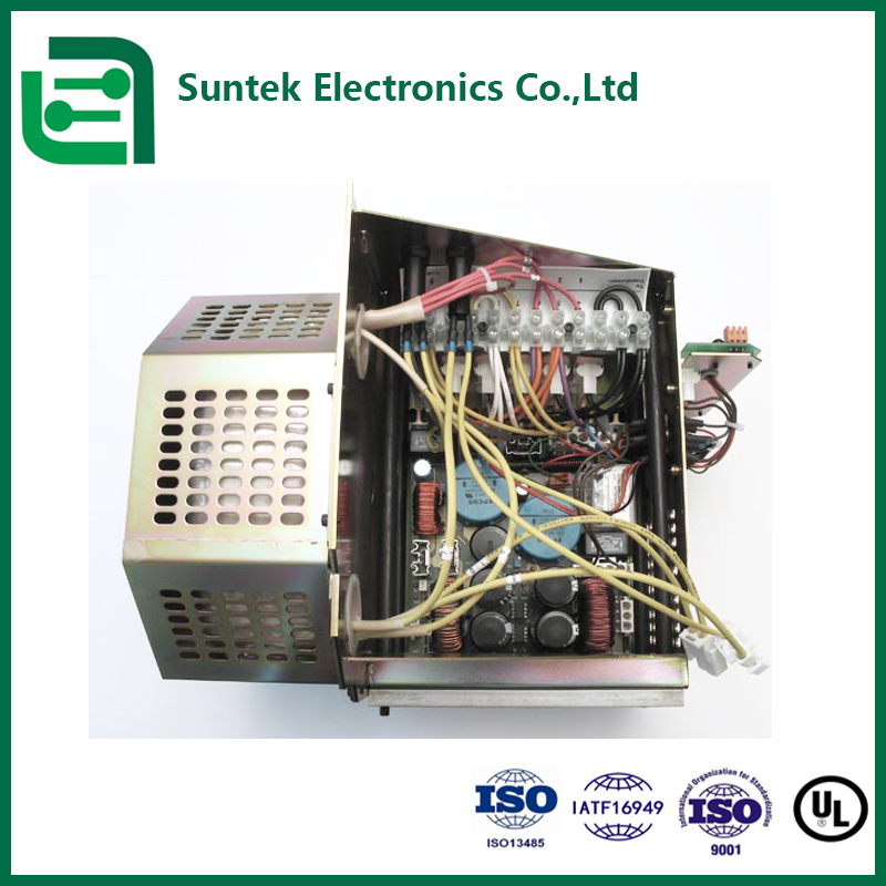 Montage professionnel de boîtes et intégration de systèmes pour les applications 5G avec une température de travail de -20°C à +40°C et une plage de stockage de -30°C à +60°C