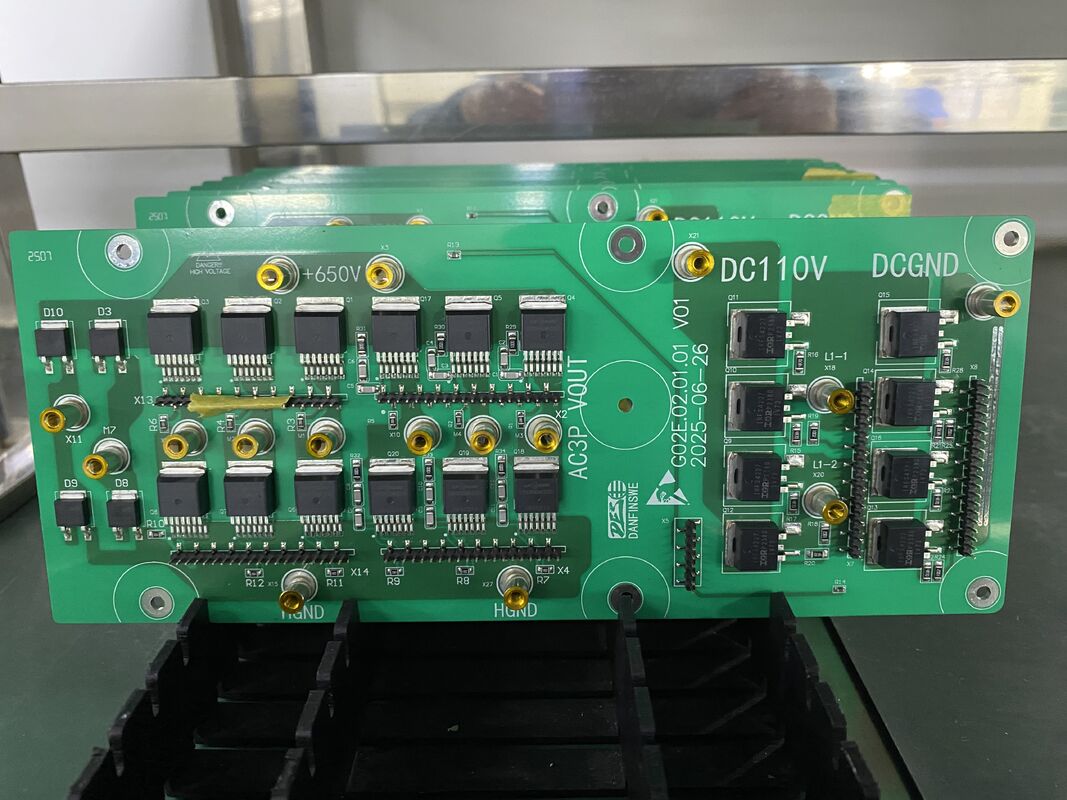 Assemblage et services de test de circuits imprimés EMS PCBA avec masque de soudure blanc, remplissage de trous laser