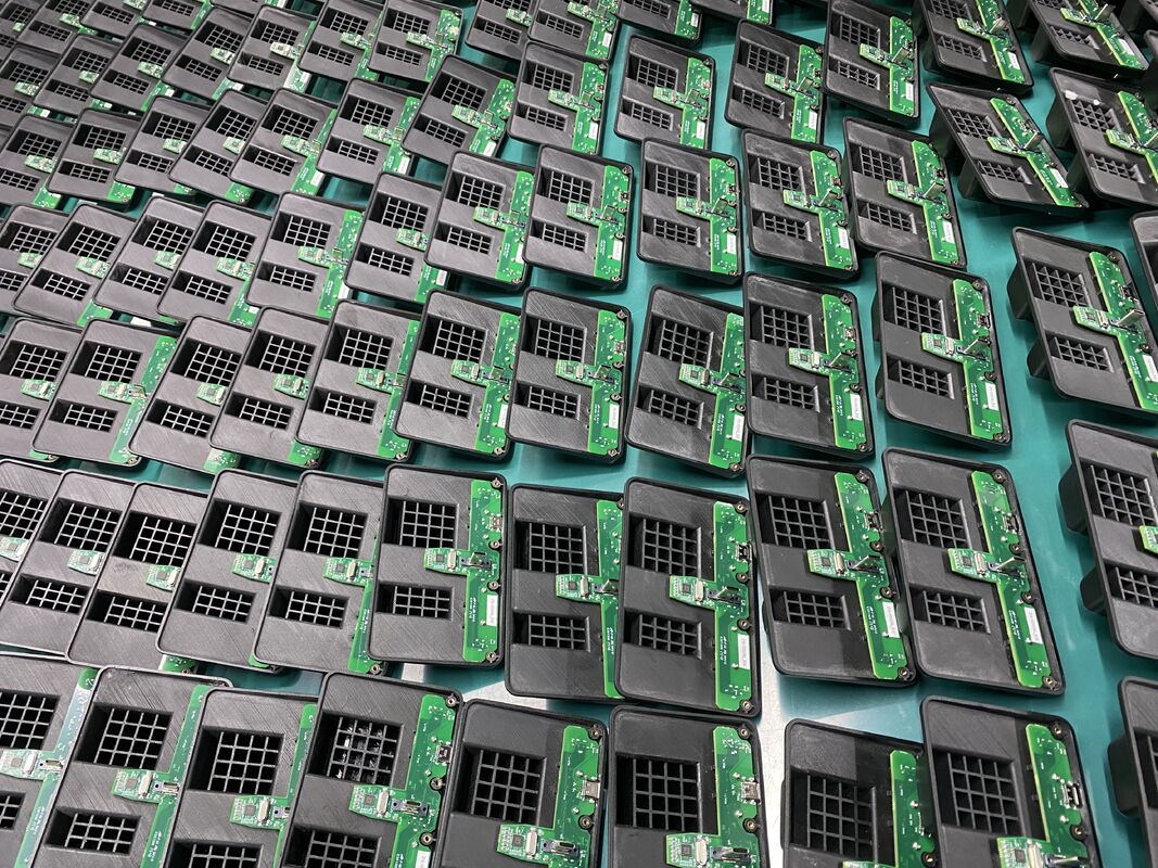 Contrôle de l'impédance Assemblage de circuits imprimés industriels d'une épaisseur de 0,3 mm à 6 mm et d'un espace de bille minimum de 0,3 mm