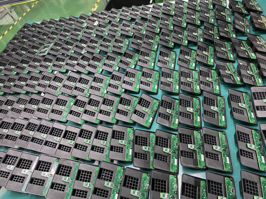 Contrôle de l'impédance Assemblage de circuits imprimés industriels d'une épaisseur de 0,3 mm à 6 mm et d'un espace de bille minimum de 0,3 mm