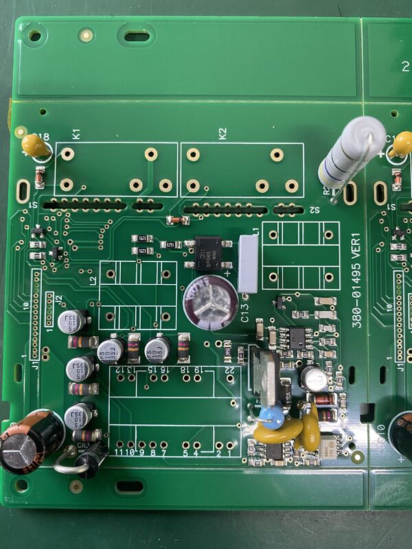 CEM-1 Épaisseur 0,3 mm 6 mm Assemblage de circuits imprimés industriels et composants durables pour les applications électroniques industrielles