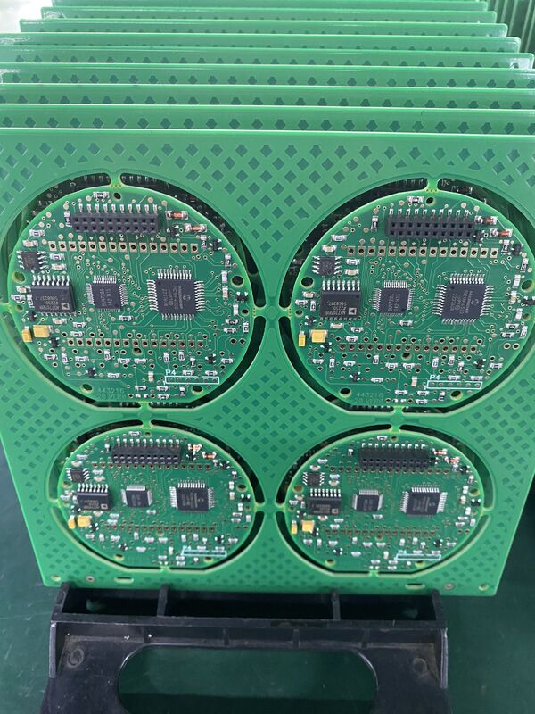 CEM-1 Épaisseur 0,3 mm 6 mm Assemblage de circuits imprimés industriels et composants durables pour les applications électroniques industrielles