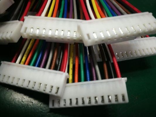 Assemblage de harnais de câbles Molex Veste en PVC Rétardant de flamme 1,2 mm Connecteur de hauteur 24AWG