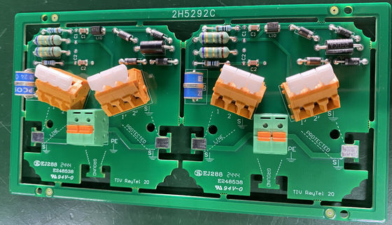 4 couches ENIG Plaques de circuit imprimé de finition de surface pour les applications de communication