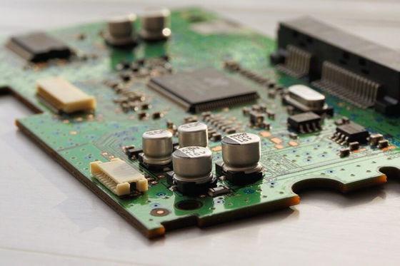 Chine et Cambodge Fabricant 8L PCB Fabrication et assemblage ENIG/OSP/HASL