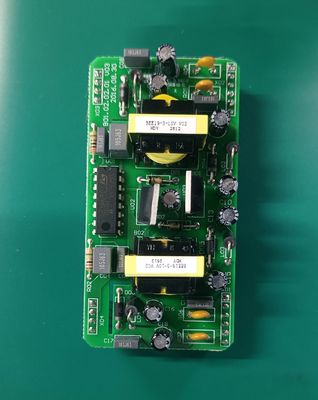 Components d'assemblage de circuits imprimés pour microphones et haut-parleurs